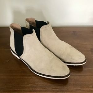 J CREW Leather Chelsea Boots (Size 9)